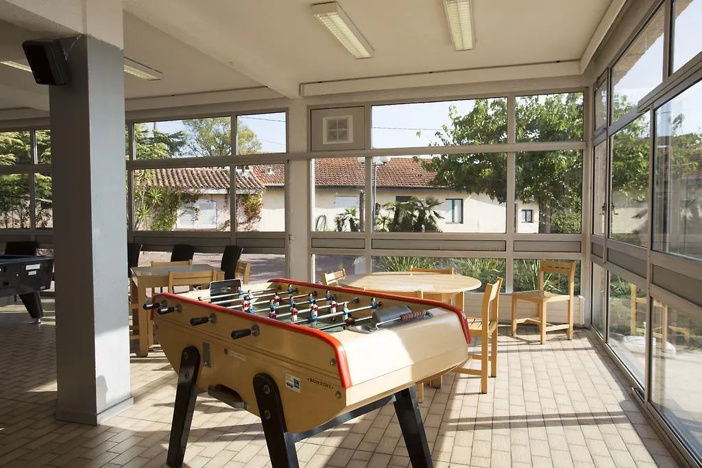 Holiday park Village Vacances Le Kangourou By Popinns Frejus